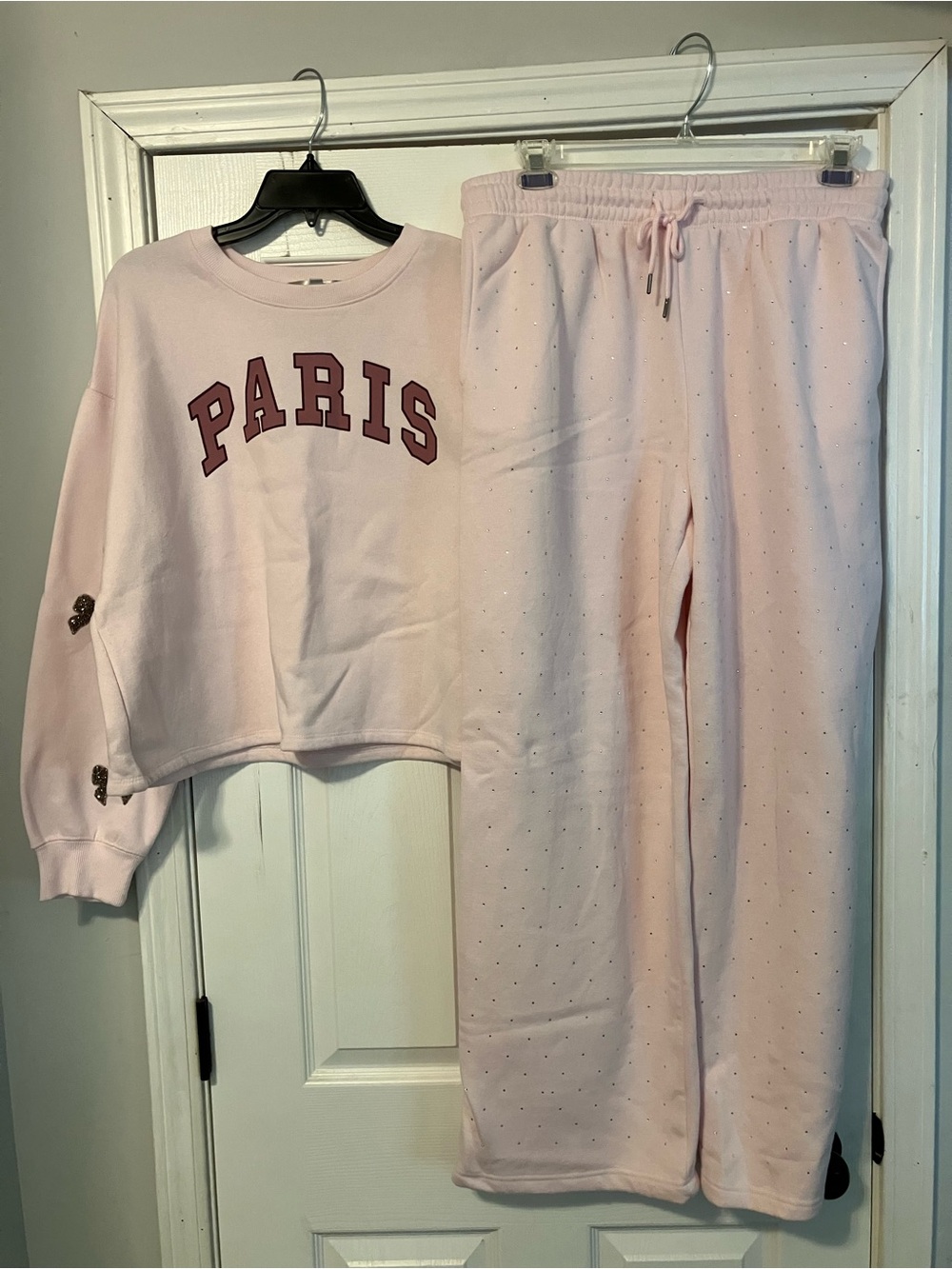 Madden Girl Paris Sweatpants and Crewneck Sweatshirt Pink Womens Size XL